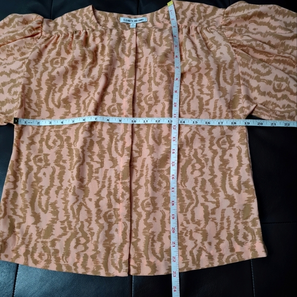 Elizabeth and James Anthropologie Blouse Peachy Pink Tan Leopard Puffy Sleeve XS - Picture 13 of 14